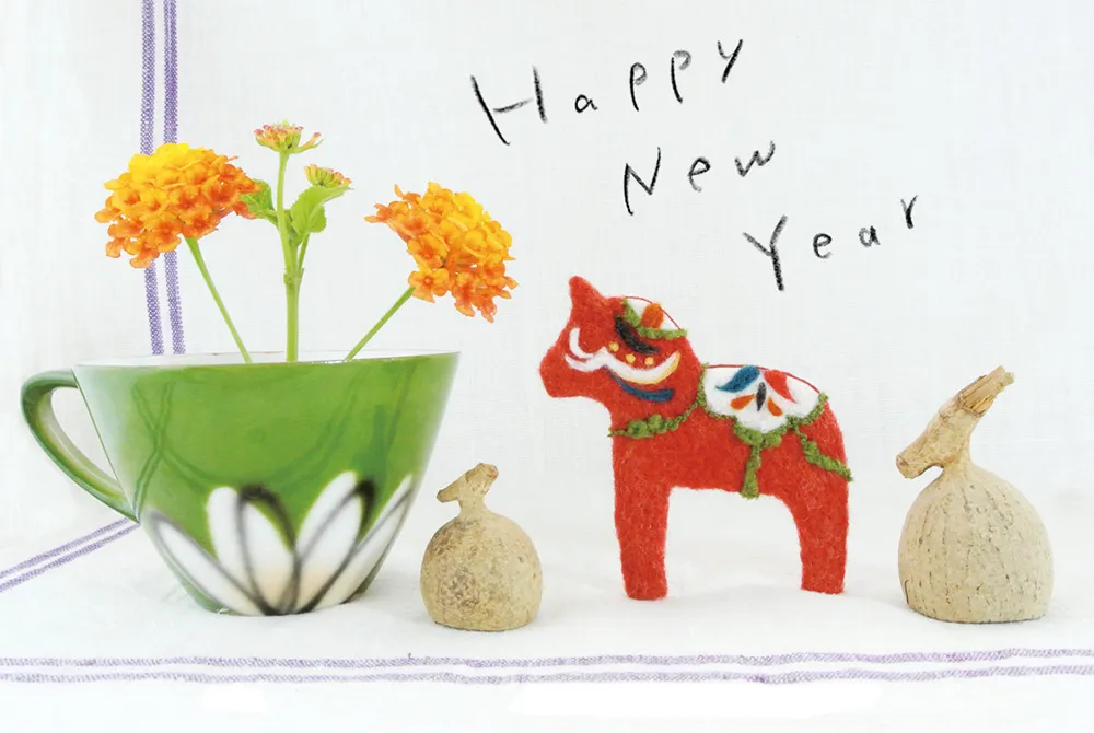 羊毛フェルトのダーラナホースの立体イラスト