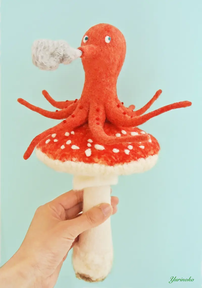 タコとキノコのマラカス