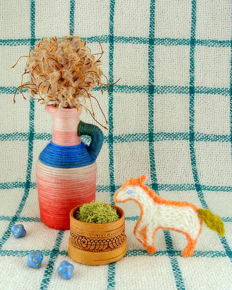 羊毛フェルトの立体イラストの午年年賀状